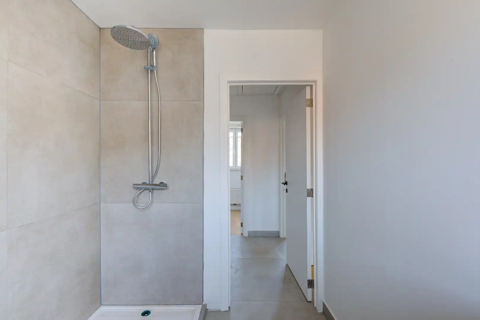 Gerenoveerd DUPLEX appartement in centrum Lier met 3 slaapkamers op 50 meter van de Grote Markt foto 22