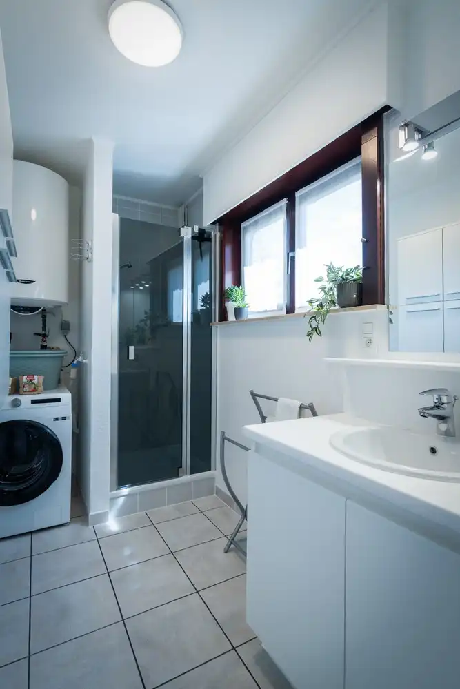 Royale villa met 4 slaapkamers, droomtuin en weids vergezicht te koop in Maldegem foto 12