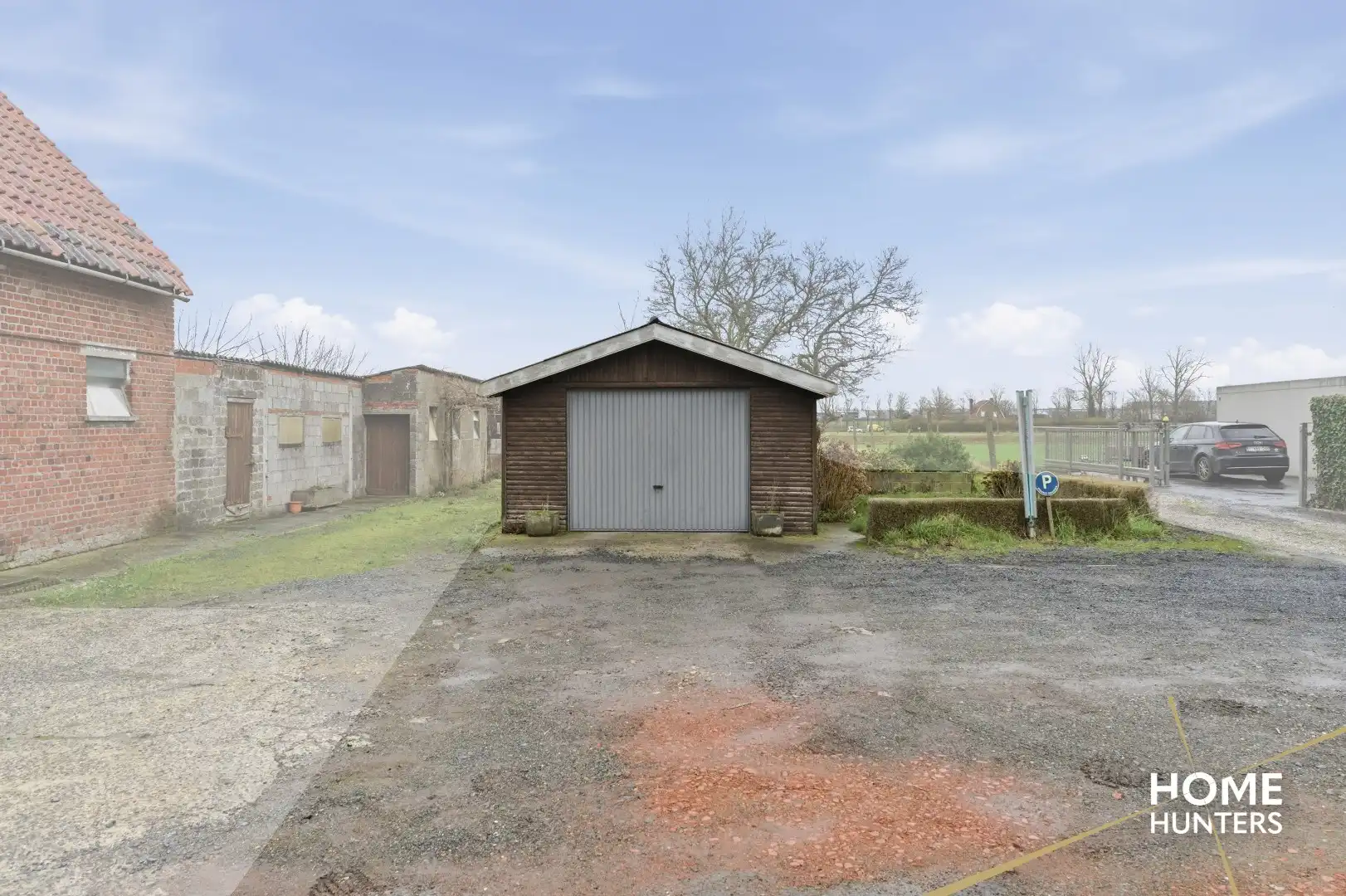 Woning met handelsruimte en garage op 515 m² foto 16