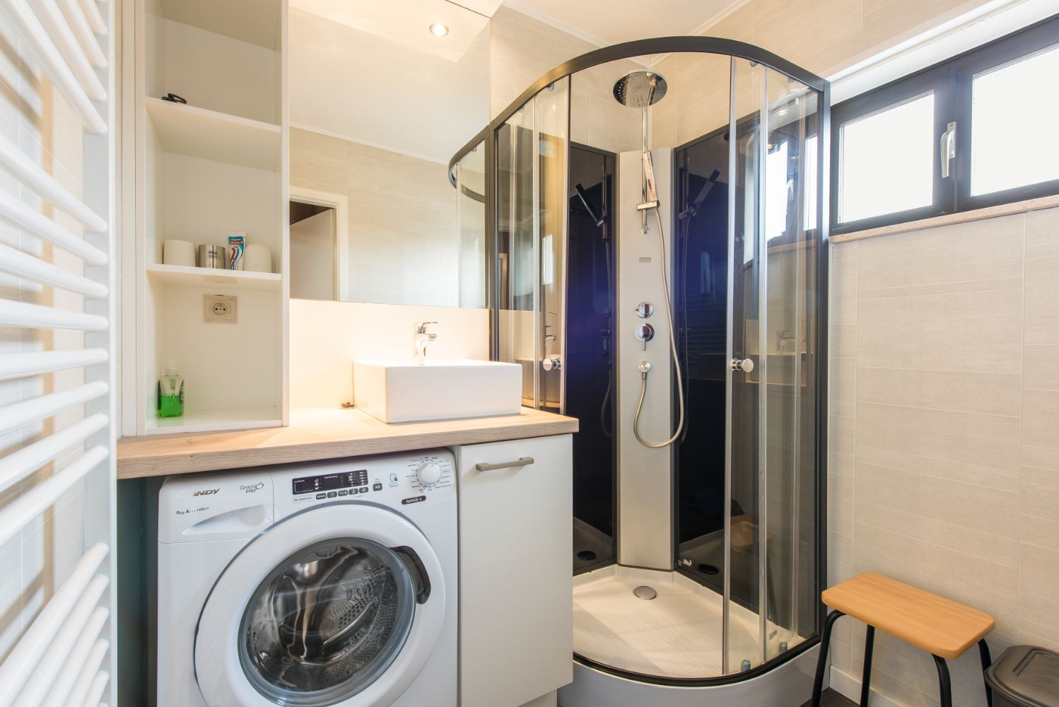 Instapklaar twee slaapkamer appartement in het hartje van Blankenberge foto 9