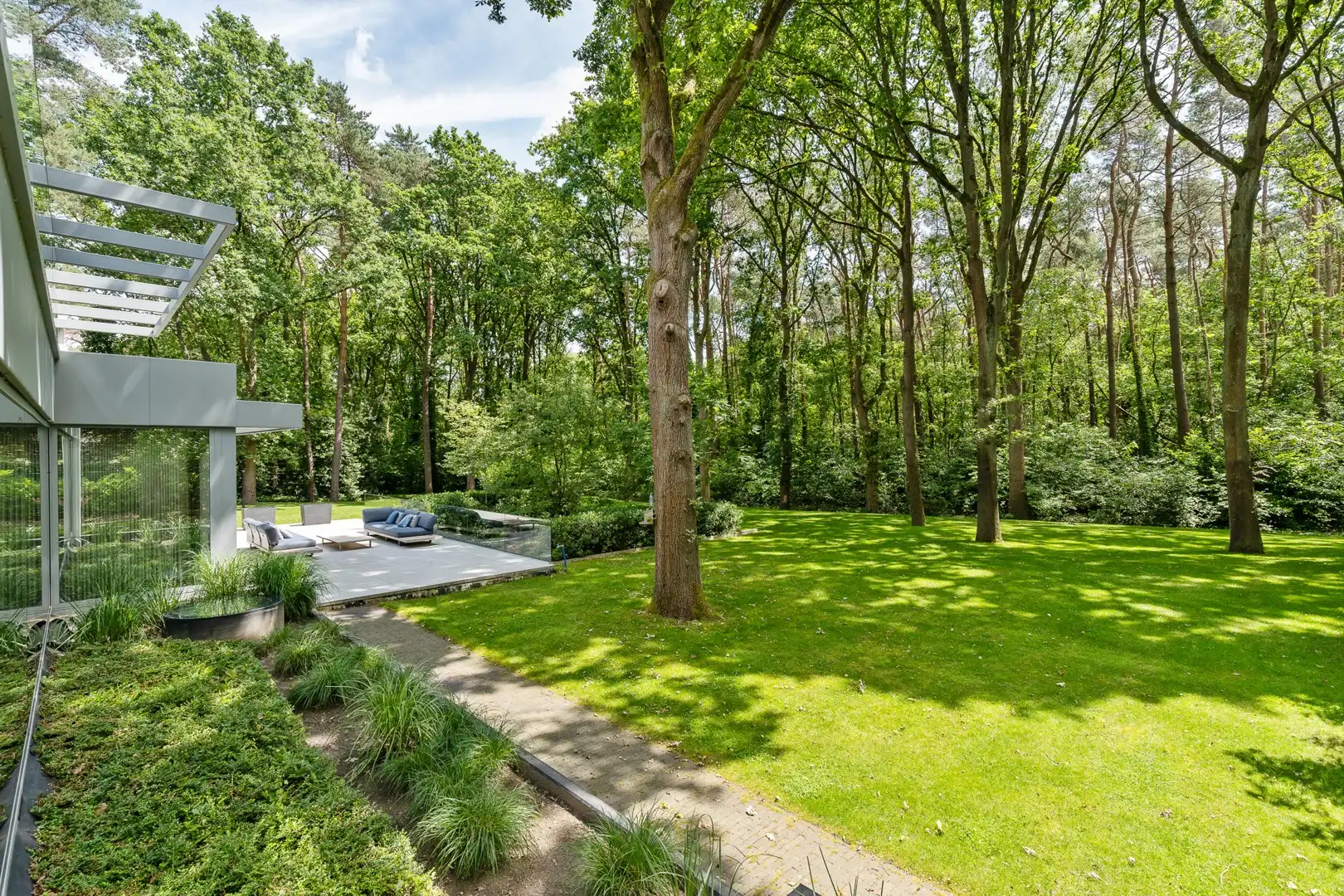 Exclusive luxury villa near the golf course and lake in Keerbergen foto 4