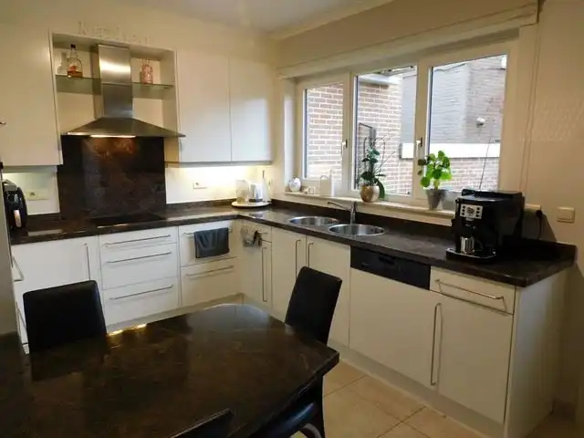 Energiezuinige instapklare woning in het centrum foto 8