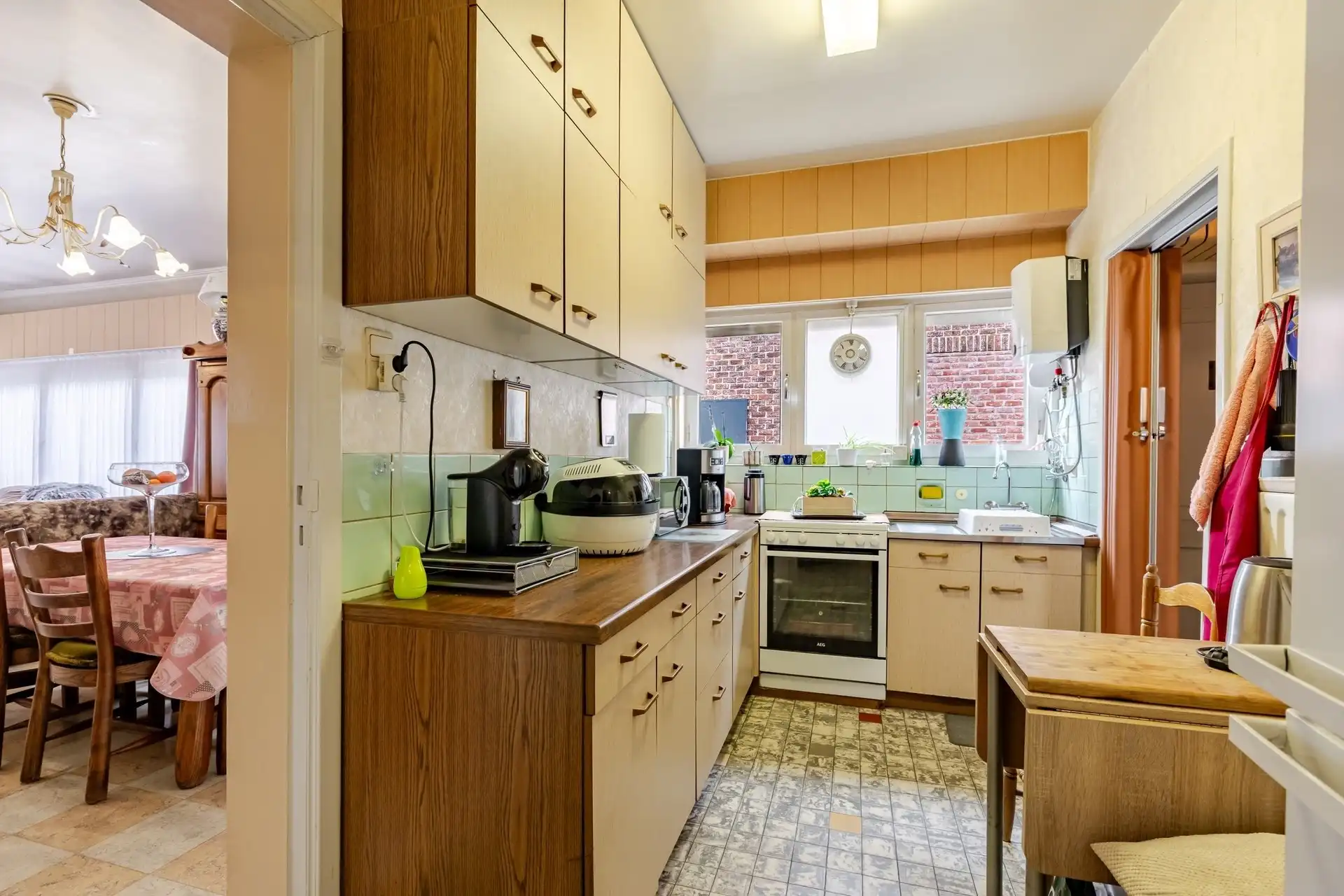 Te renoveren meergezinswoning met 2 woongelegenheden op toplocatie! foto 3