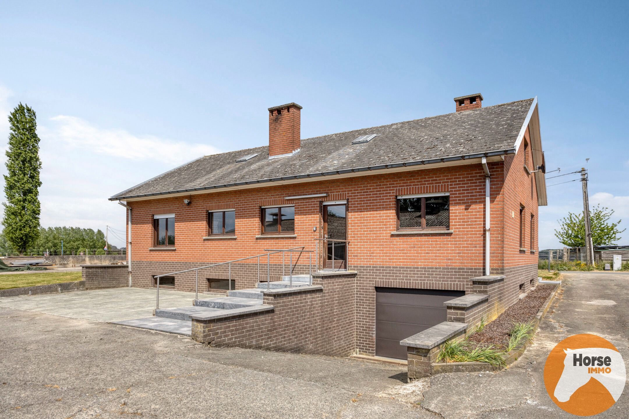 WOUBRECHTEGEM - Charmante woning met 2 loodsen op 1,61 ha  foto 37