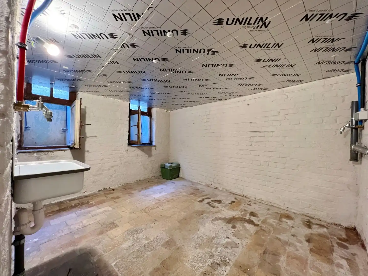 Gerenoveerde herenwoning met gezellig stadskoer in Ieper centrum. foto 17