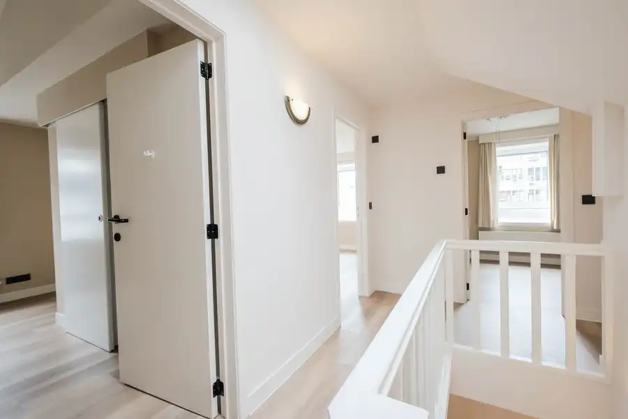 Prachtige duplex in centrum Hasselt met lift met opp van 125m2. foto 12