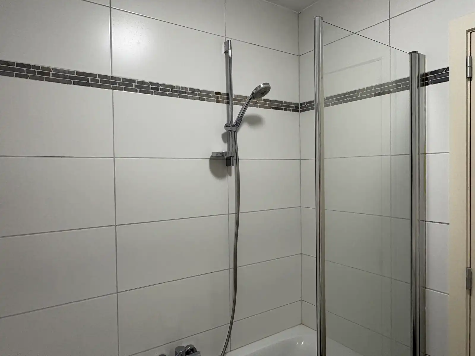 Tweeslaapkamer-appartement met terras + staanplaats  foto 13