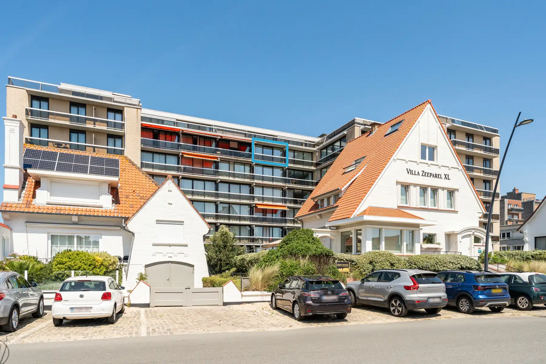 Vernieuwd zuidgericht appartement in een moderne residentie foto 12