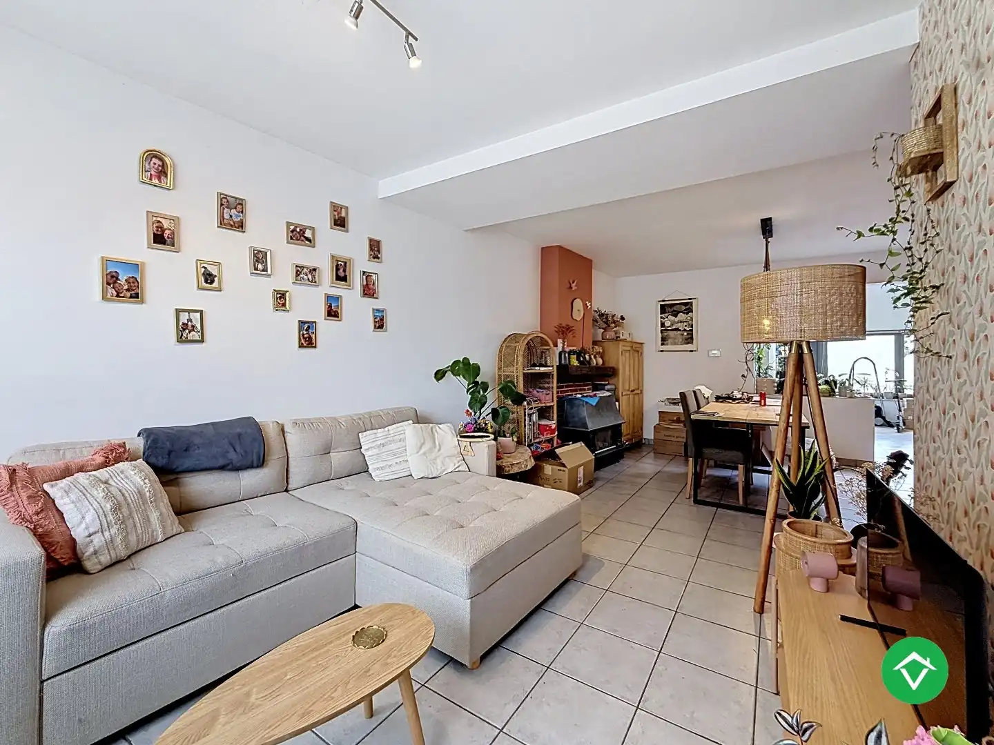 Woning met twee slaapkamers en tuin te Eernegem foto 3