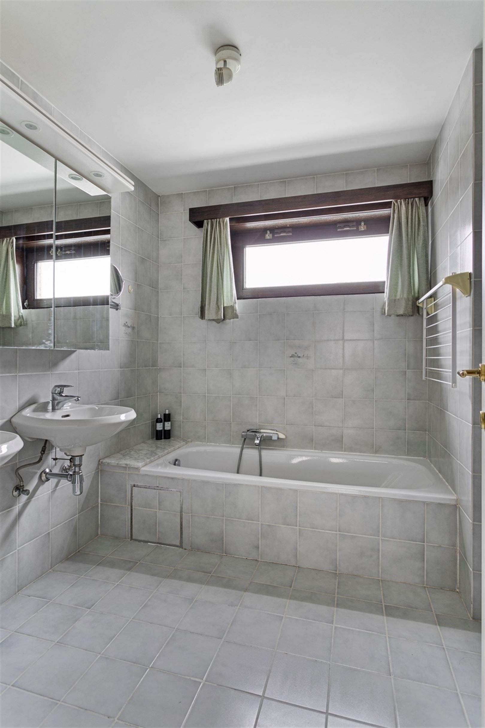 Instapklare woning in deelgemeente Bevere foto 13