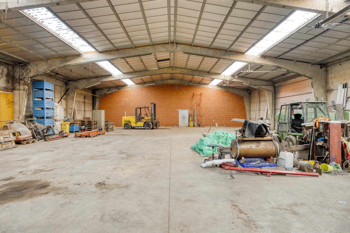 Magazijn met woonst en burelen in Adegem (Maldegem) foto 19