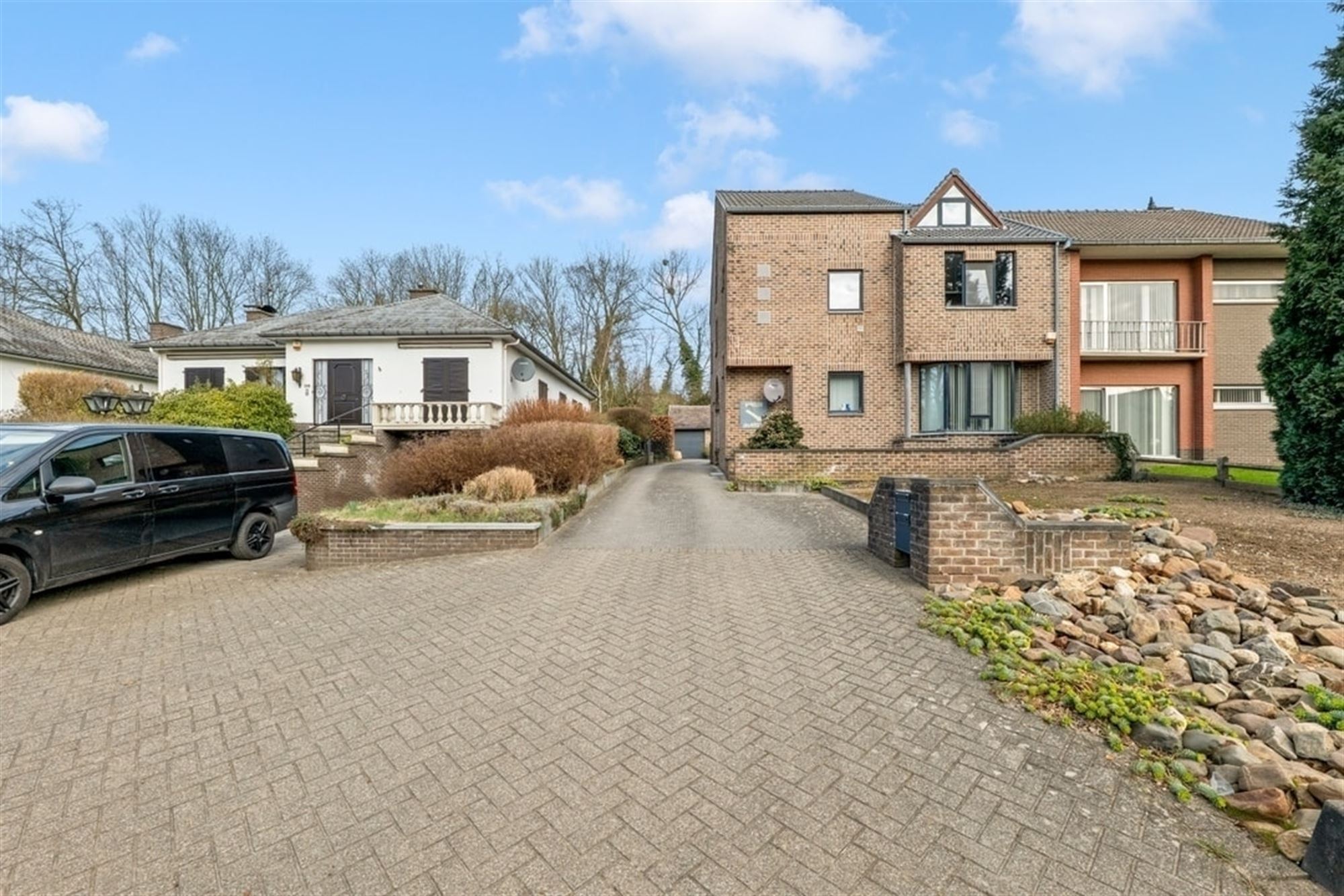 RUIME WONING MET VEEL MOGELIJKHEDEN IN TONGEREN foto 3