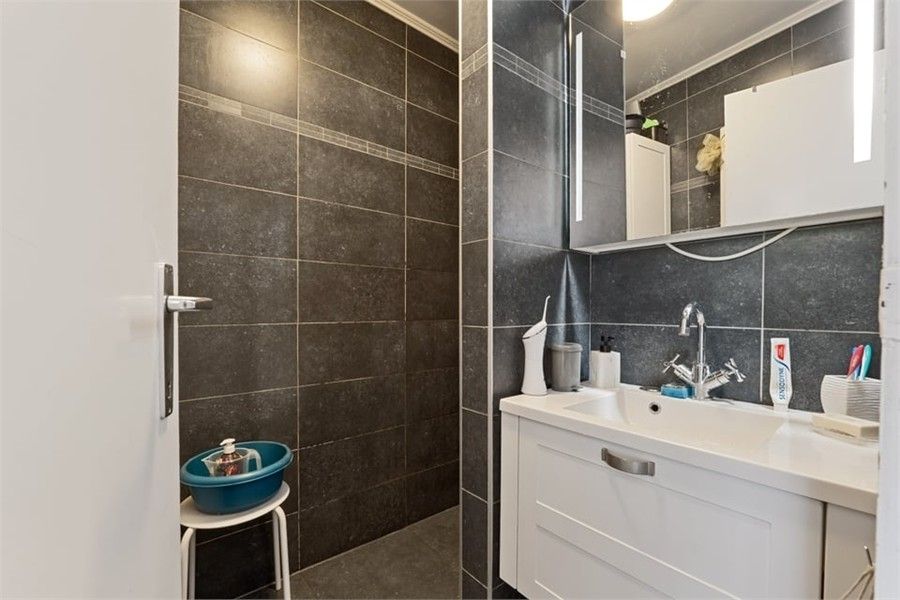 VERHUURD APPARTEMENT MET 2 SLKS IN HASSELT foto 10