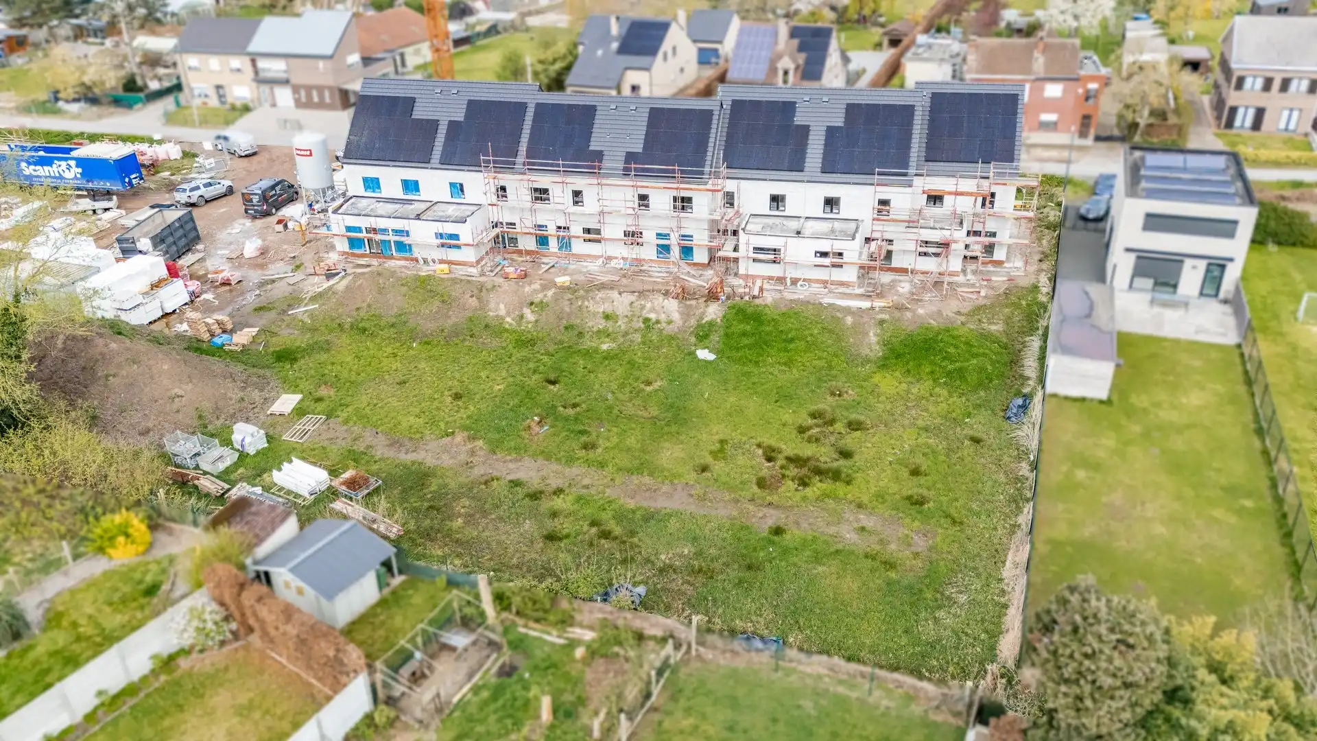 Nieuwbouwwoning met 3 slaapkamers in een zeer rustige buurt foto 13