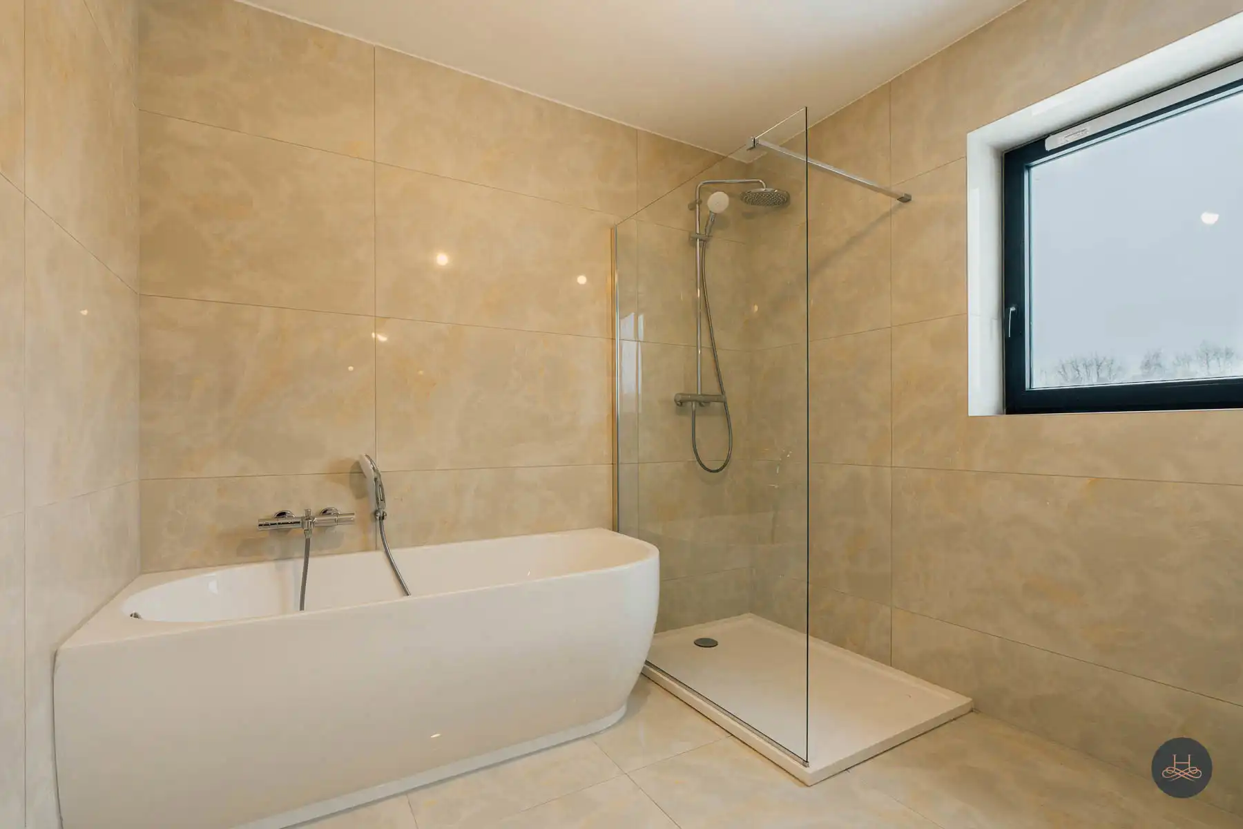 Prachtige BEN-woning met onderhoudsvriendelijke tuin foto 18