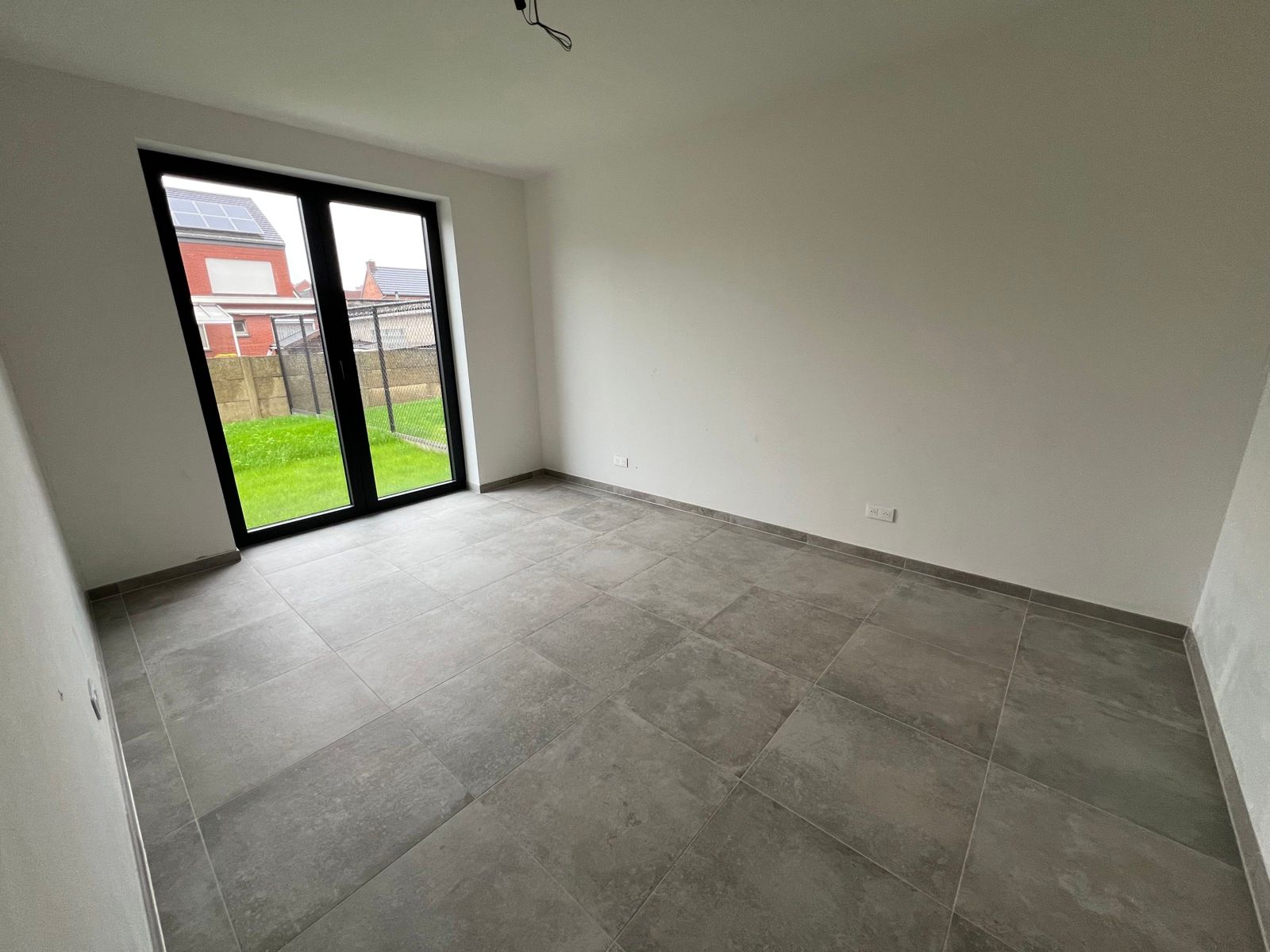 Nieuwbouw GLV app met 3 slpk - 2x terras - tuin - parking foto 9