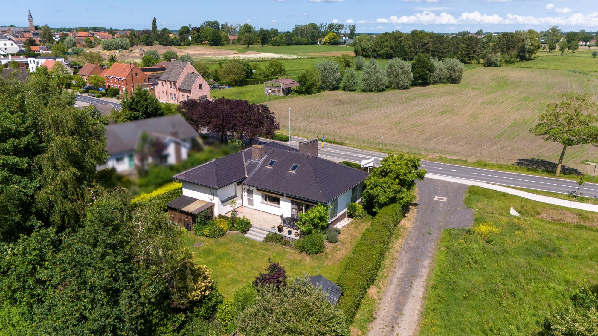 | BEZOEKMOMENT ZATERDAG 28/06 van 13u30 tot 15u | Goed onderhouden statige woning op een perceel van 970m² foto 4