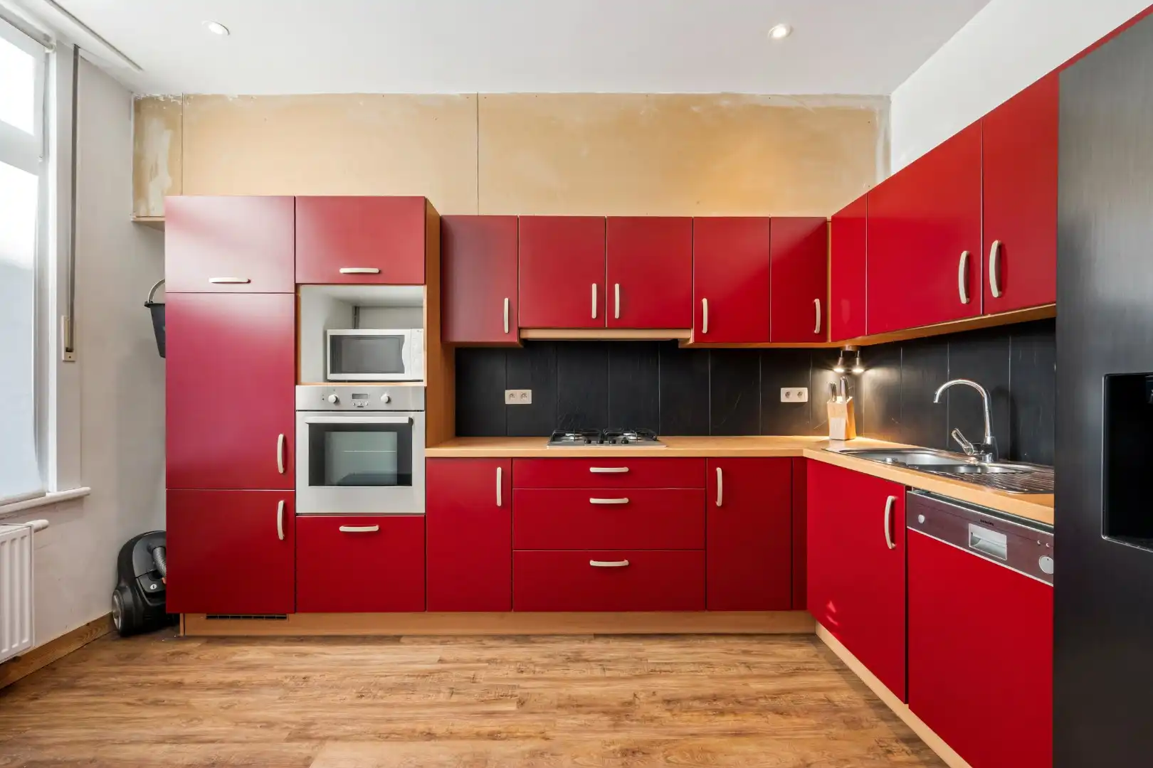 Instapklare woning met 3 slaapkamers, verzorgde tuin en EPC label B in Moorslede foto 9