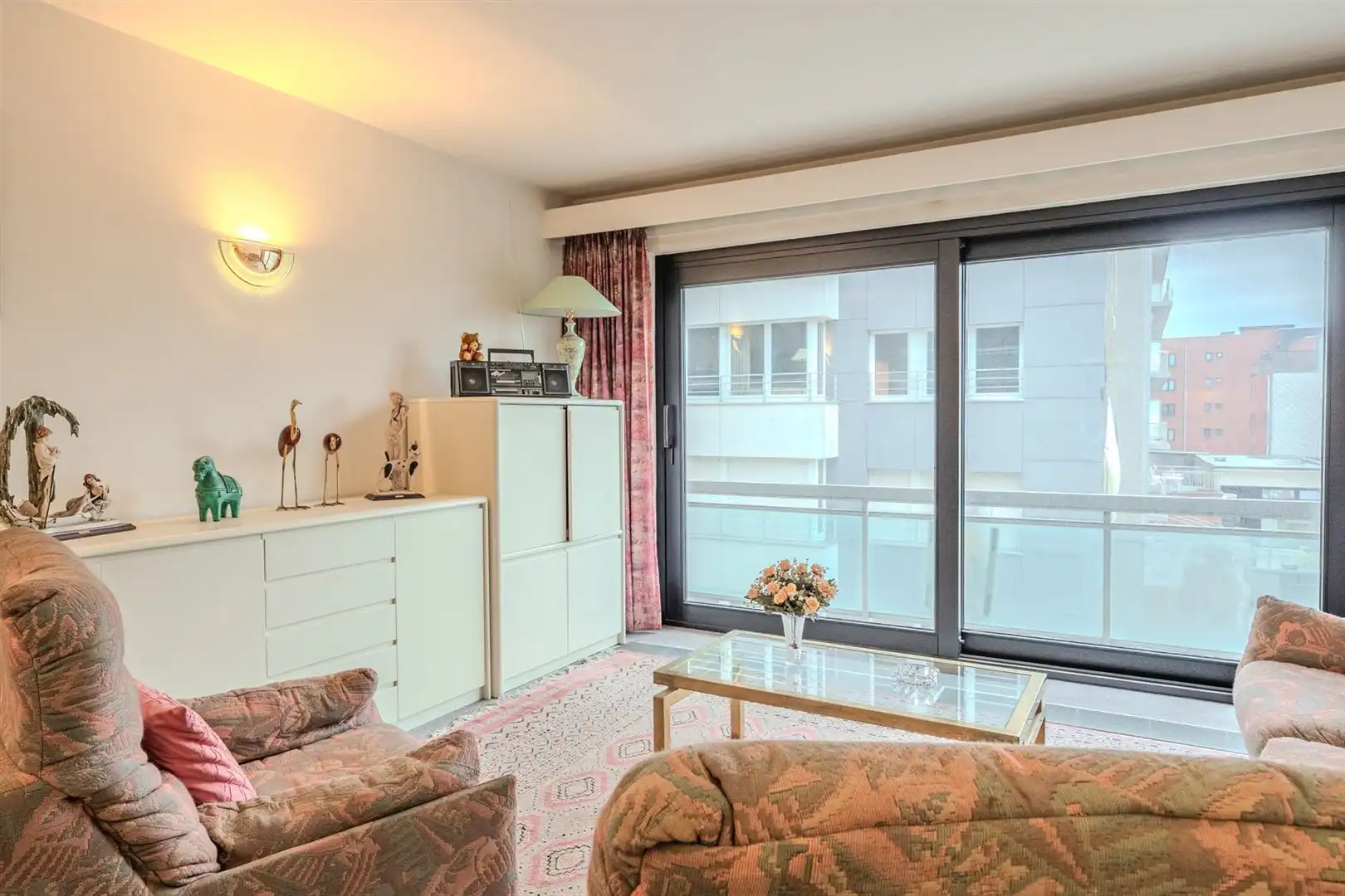 verzorgd appartement met lateraal zeezicht in residentie Falcon foto 7