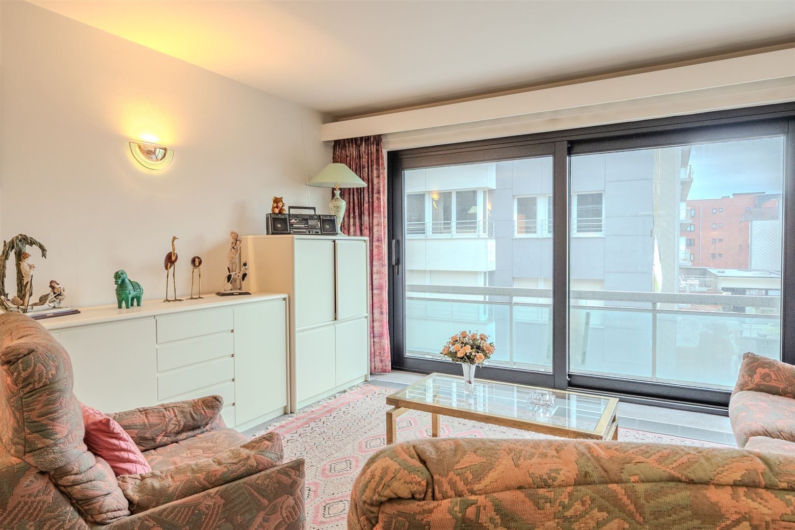 verzorgd appartement met lateraal zeezicht in residentie Falcon foto 7