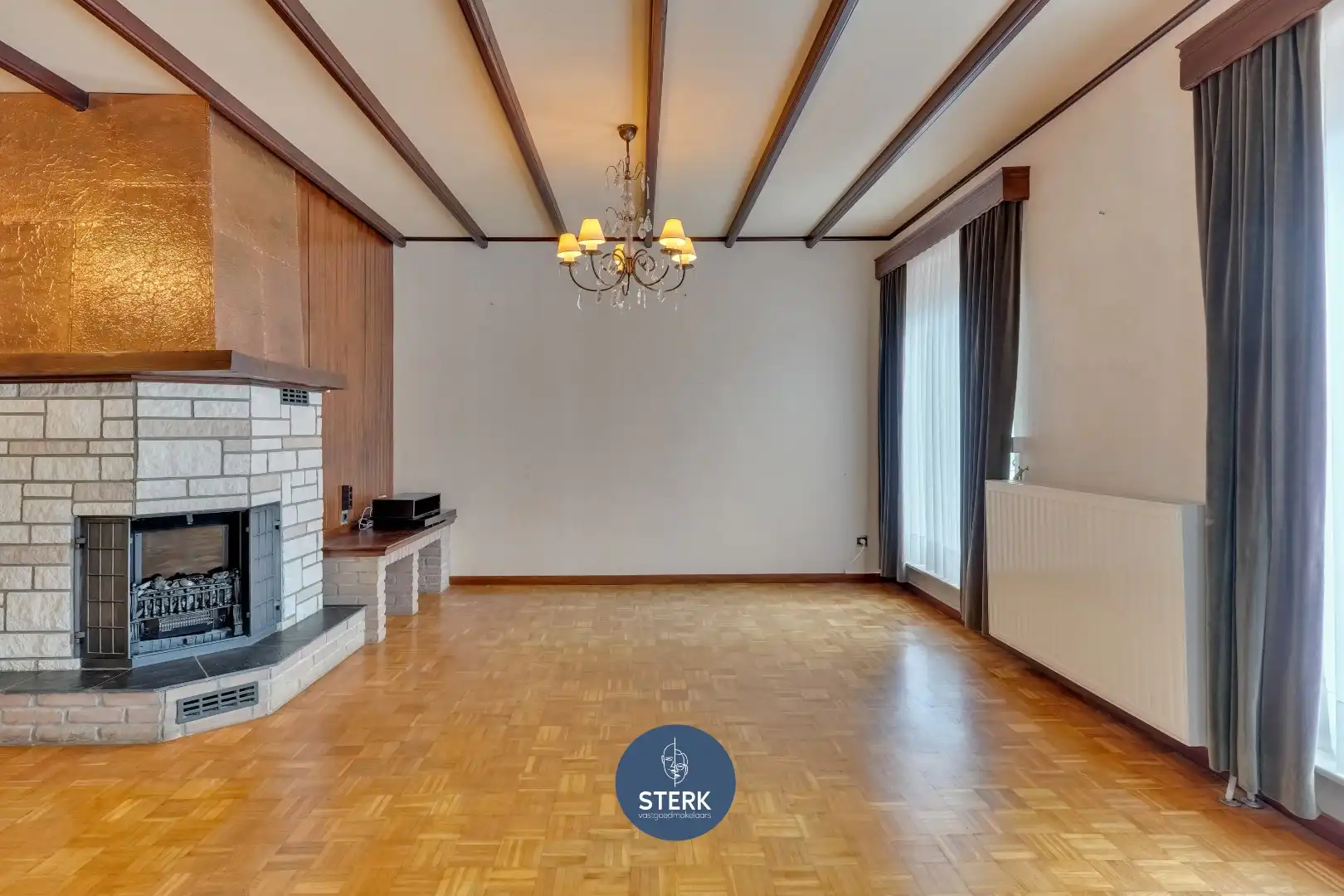 GELIJKVLOERSE WONING MET VEEL POTENTIEEL OP EEN RUSTIGE LOCATIE TE REKEM !  foto 6
