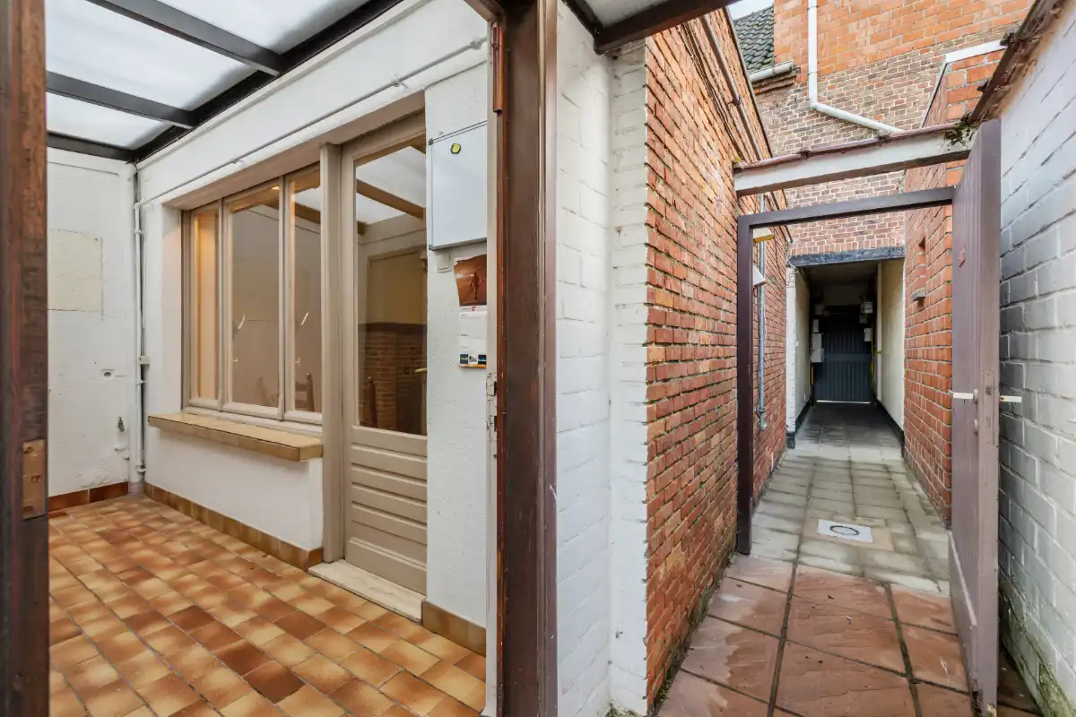 Charmante starterswoning met gezellige koer. foto 15