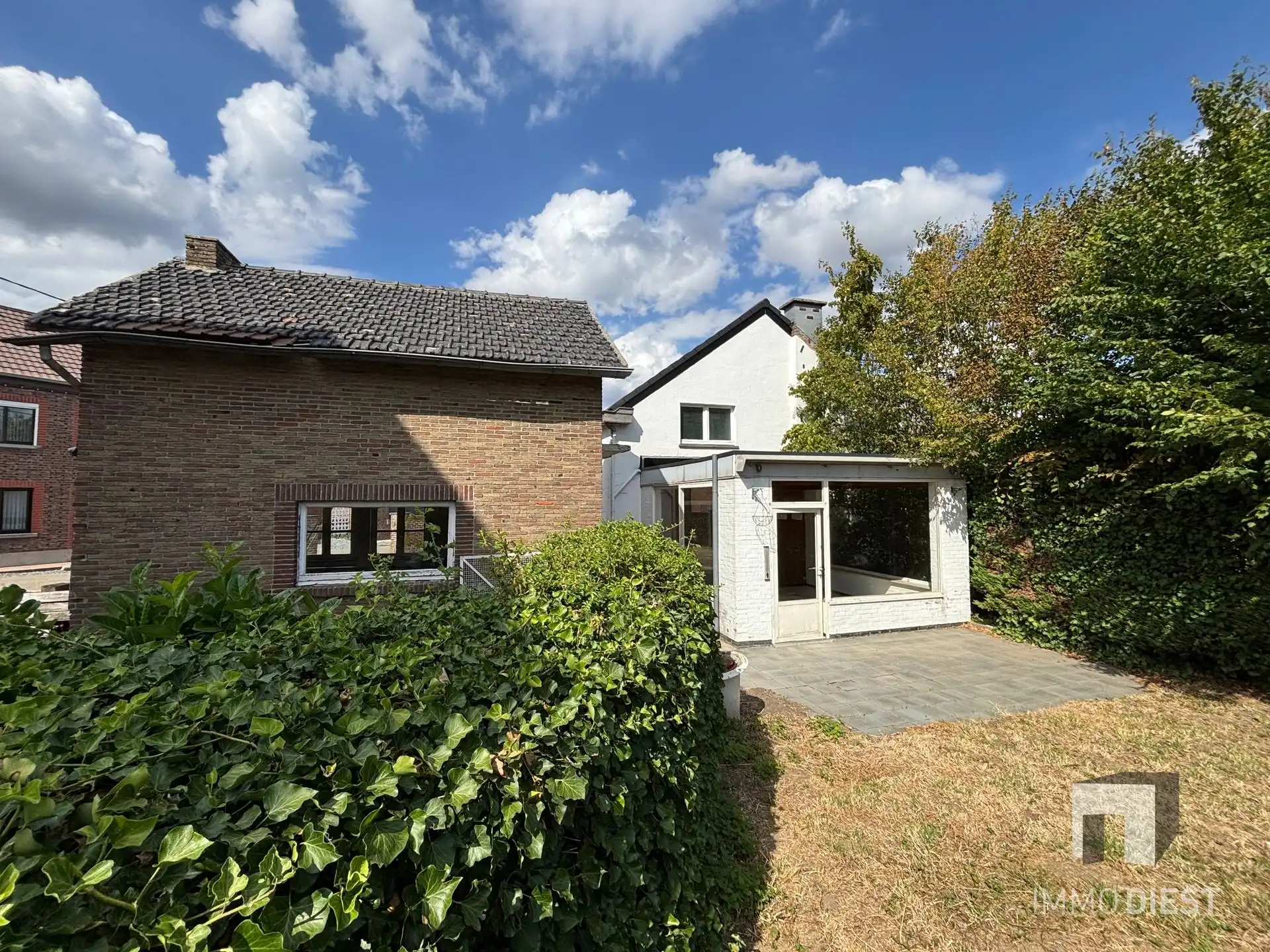 Ruime betaalbare woning met veranda en bijgebouw foto 62