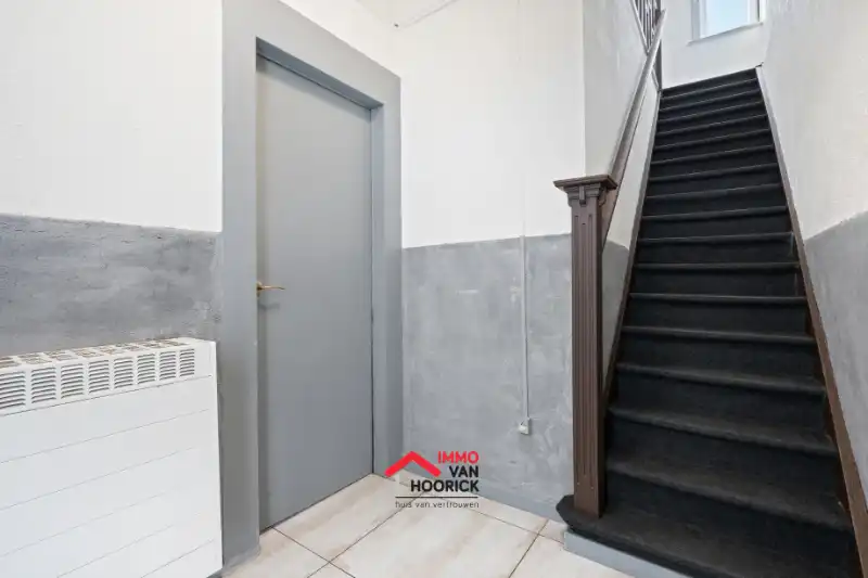 Karaktervolle woning HOB aan de stadsrand. foto 10