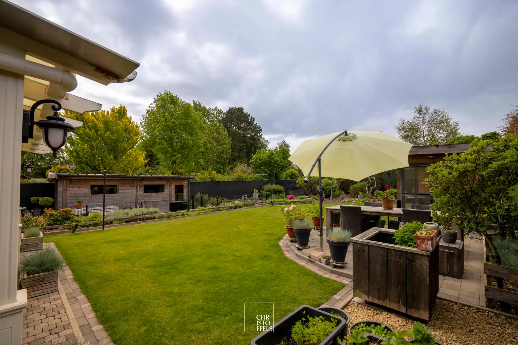Ruime gezinswoning met tuin op een perceel van 876 m2 foto 10