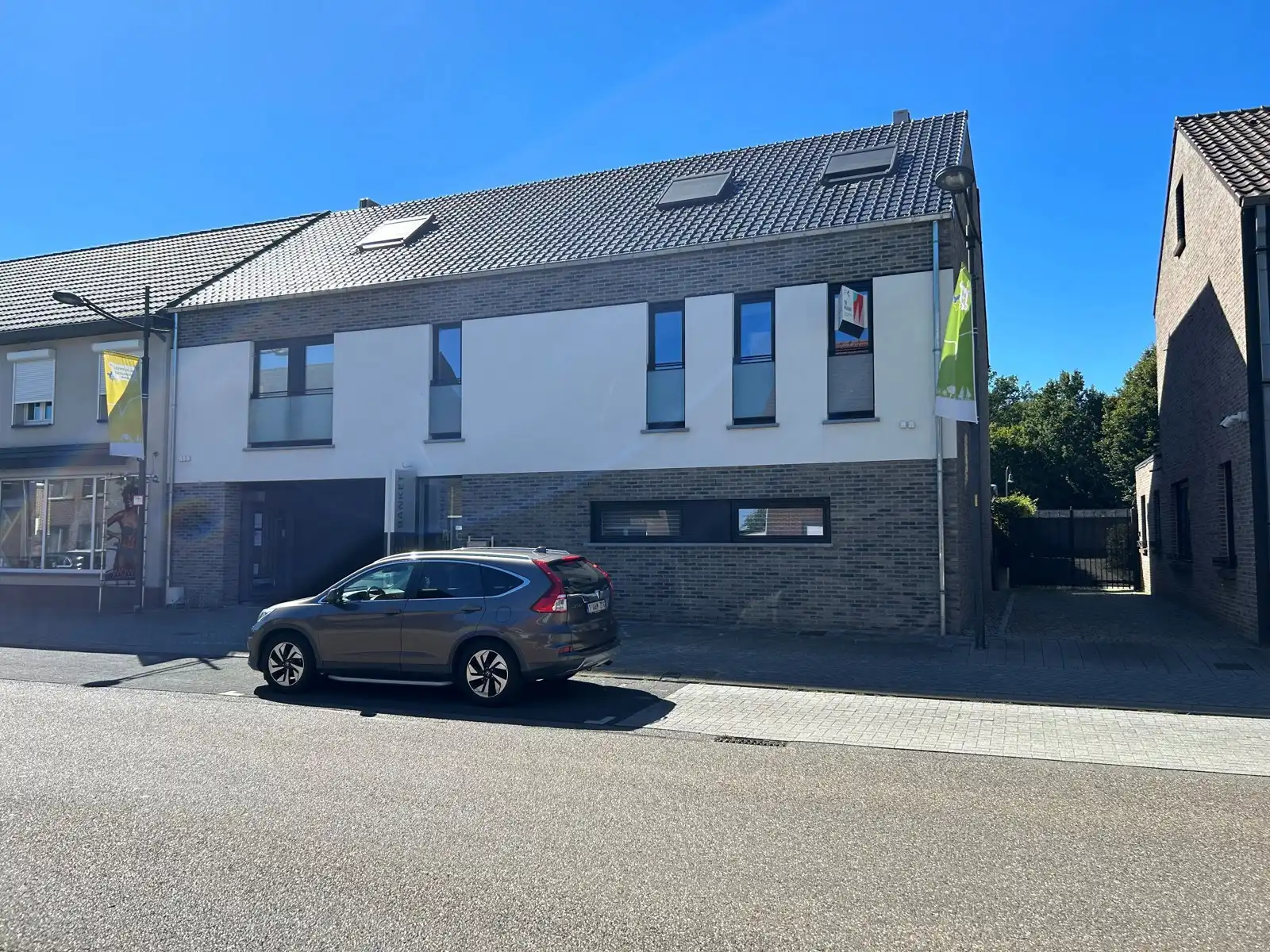 Appartement te huur foto {{pictureIndex}}