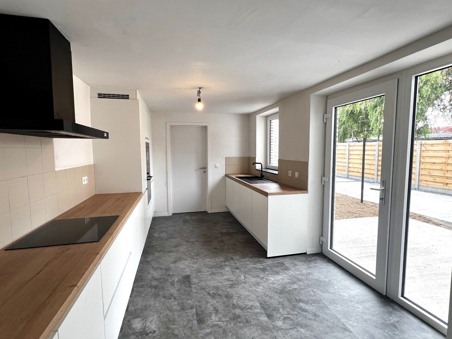🌞 Energiezuinig en instapklaar appartement te huur in hartje Harelbeke! foto 8