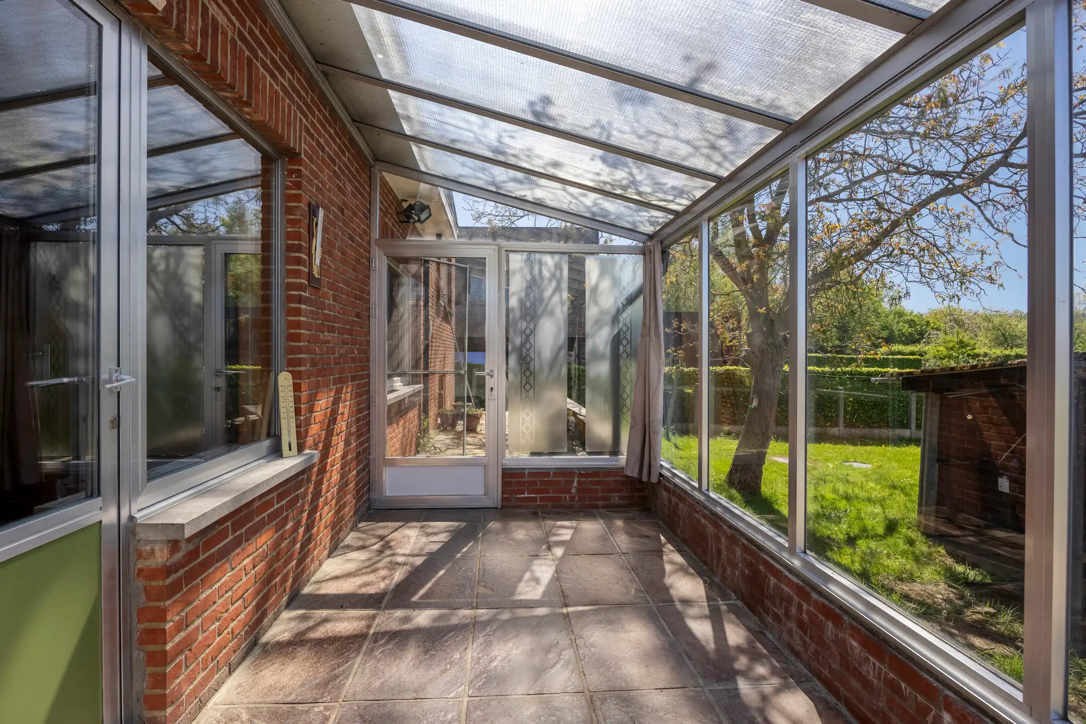 Vrijstaande woning op perceel van 16are foto 11