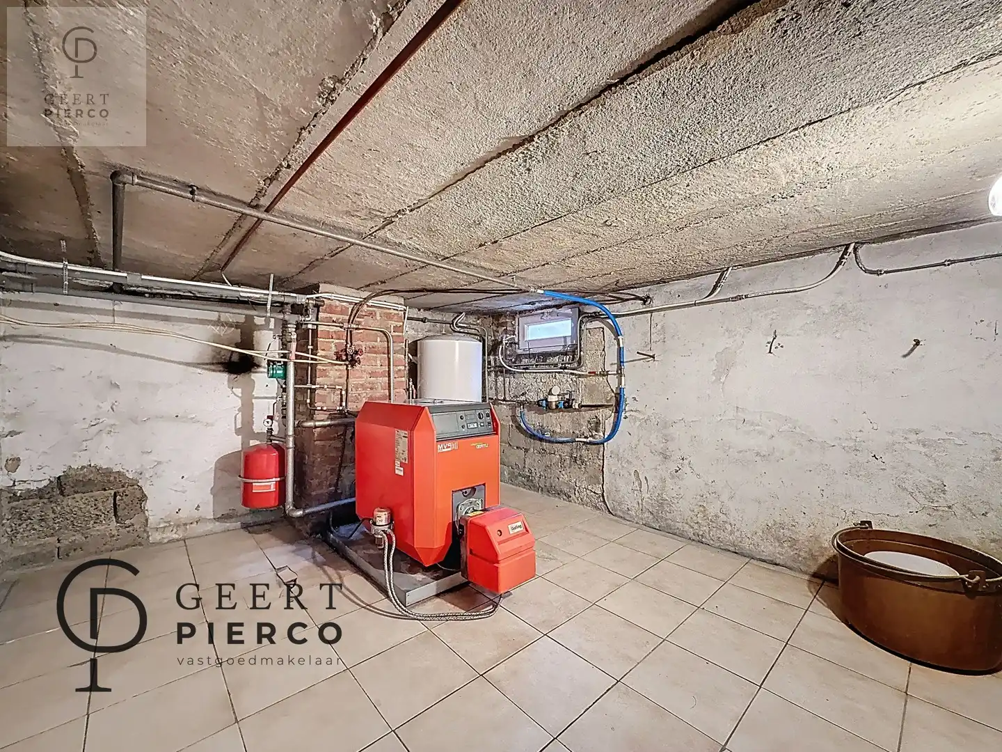 Charmante villa te Neerhespen foto 35