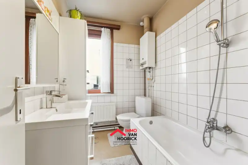 Karaktervolle woning - 4 slpkmrs - garage inbegrepen!!! foto 17