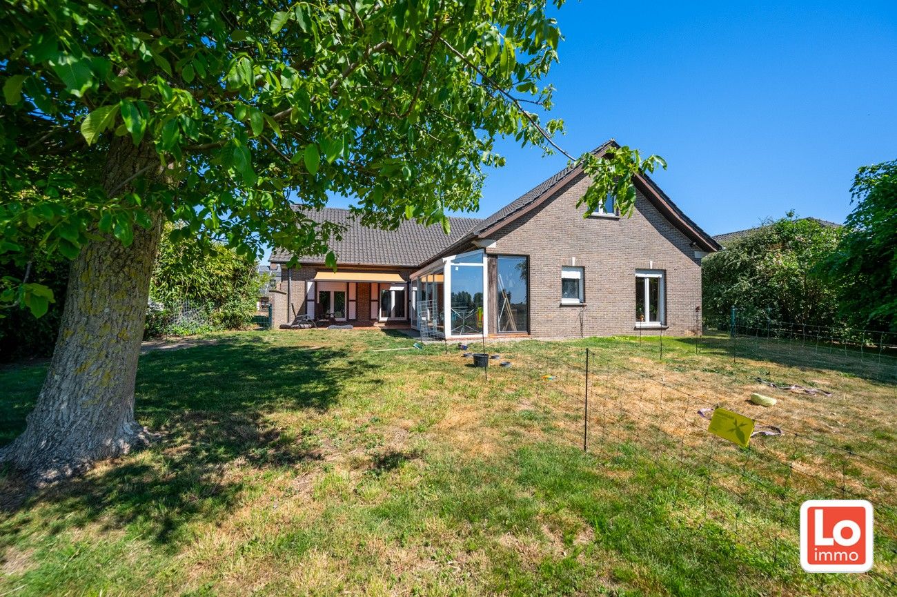 Ruime te renoveren open villa met inpandige garage op een héél rustige toplocatie met open zicht in Lochristi! foto 20