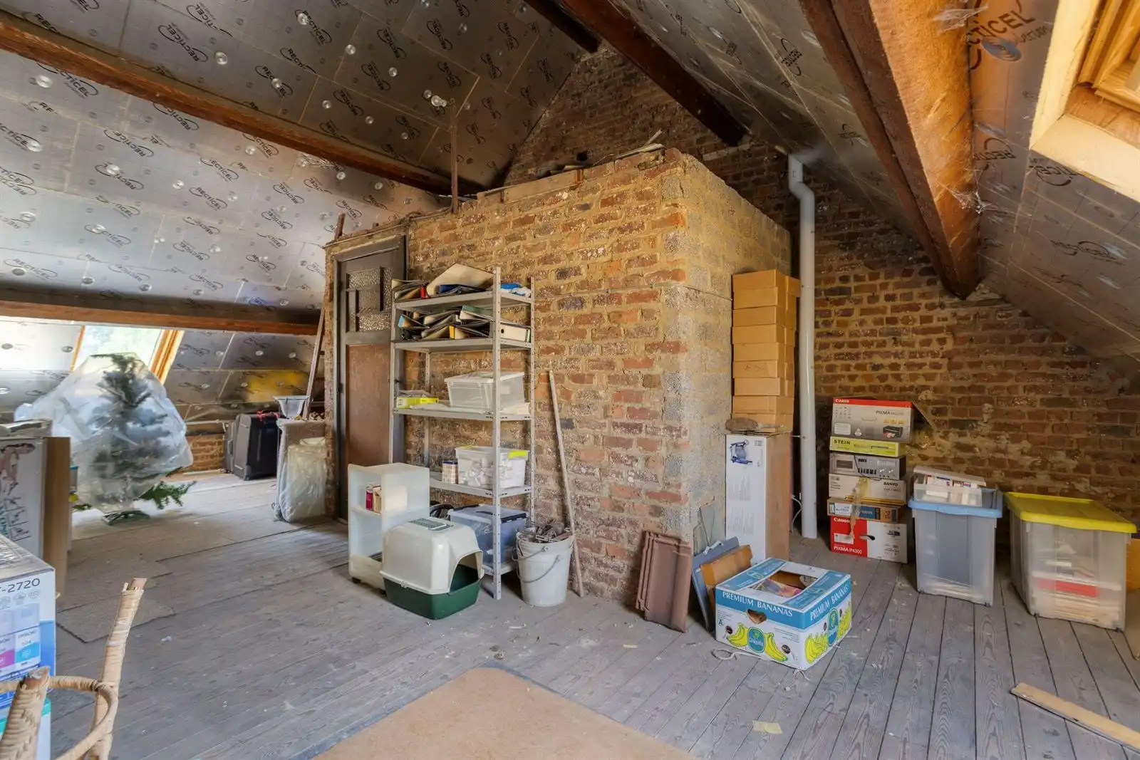 Ruime 2-gevelwoning met tuin en mogelijks 4 slaapkamers foto 24