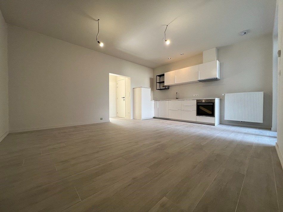 instapklaar 3-slaapkamerappartement op wandelafstand van het Sint-Pietersstation foto 5