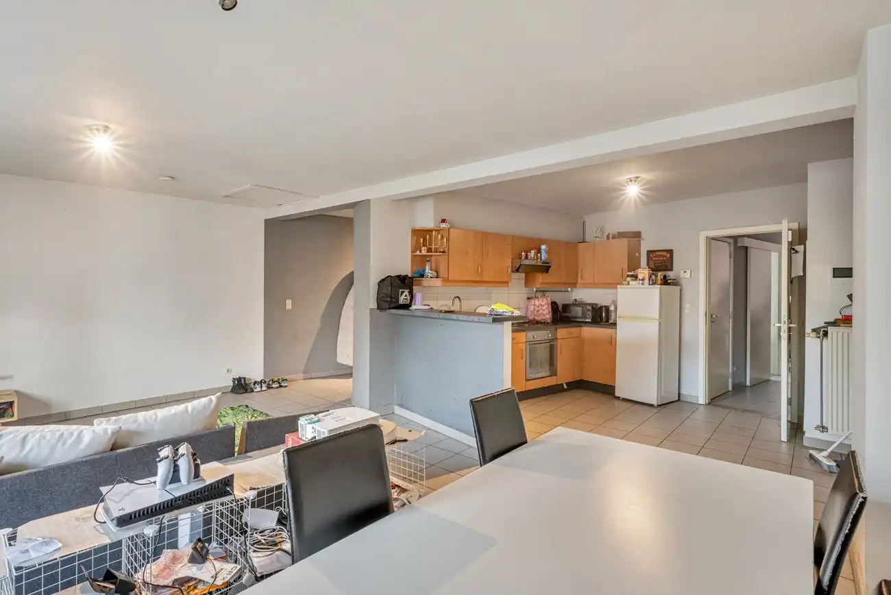 Opbrengsteigendom: commercieel pand en 2 appartementen : CENTRUM foto 12