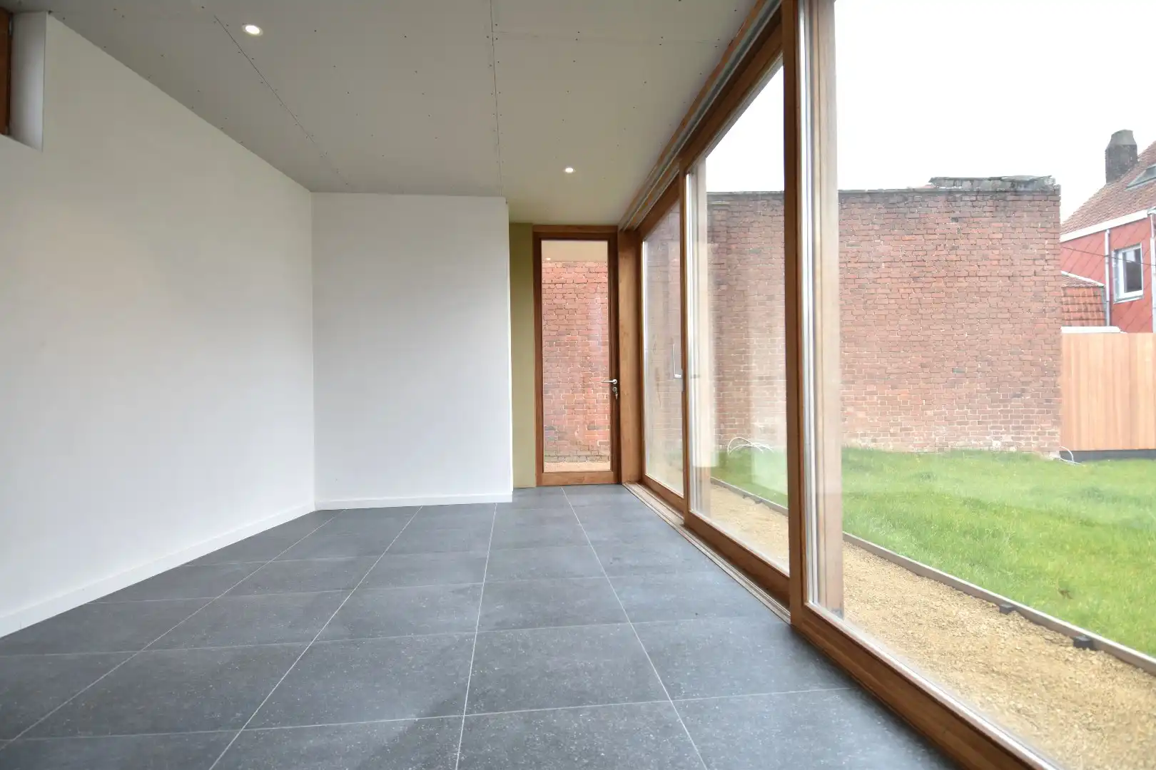 Vernieuwde HOB met 3 slaapkamers, bureel, zonnige tuin en garage te koop in Bellegem foto 23