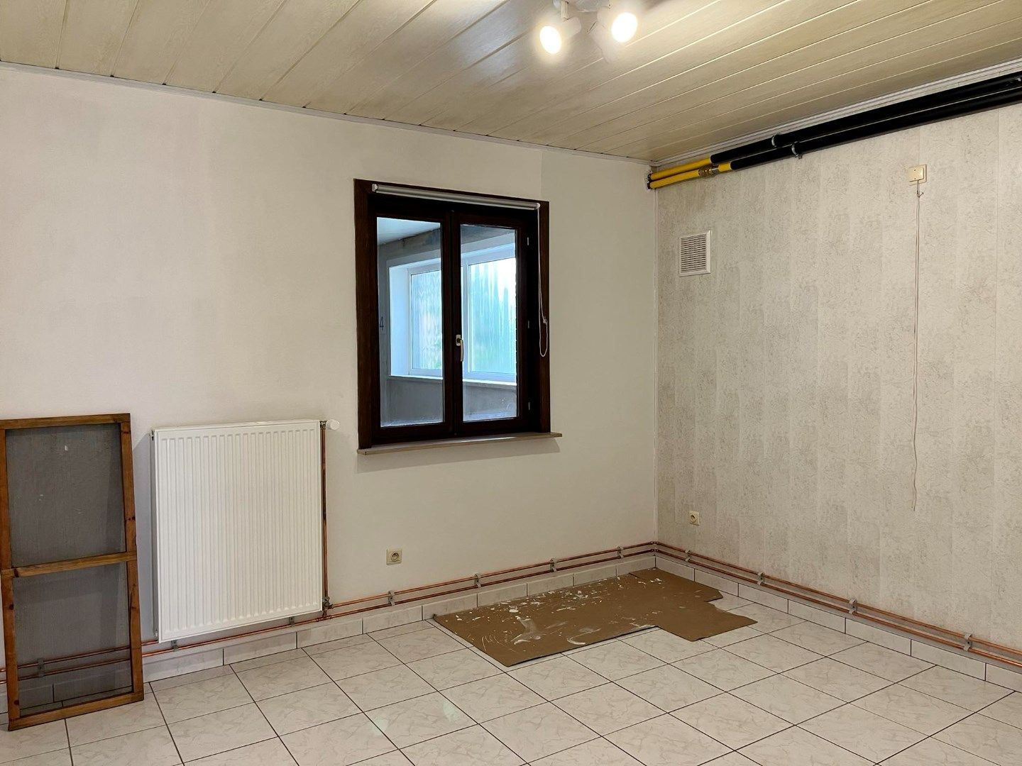 Gelijkvloersappartement met 2 slaapkamers en autostaanplaats te Leke foto 7