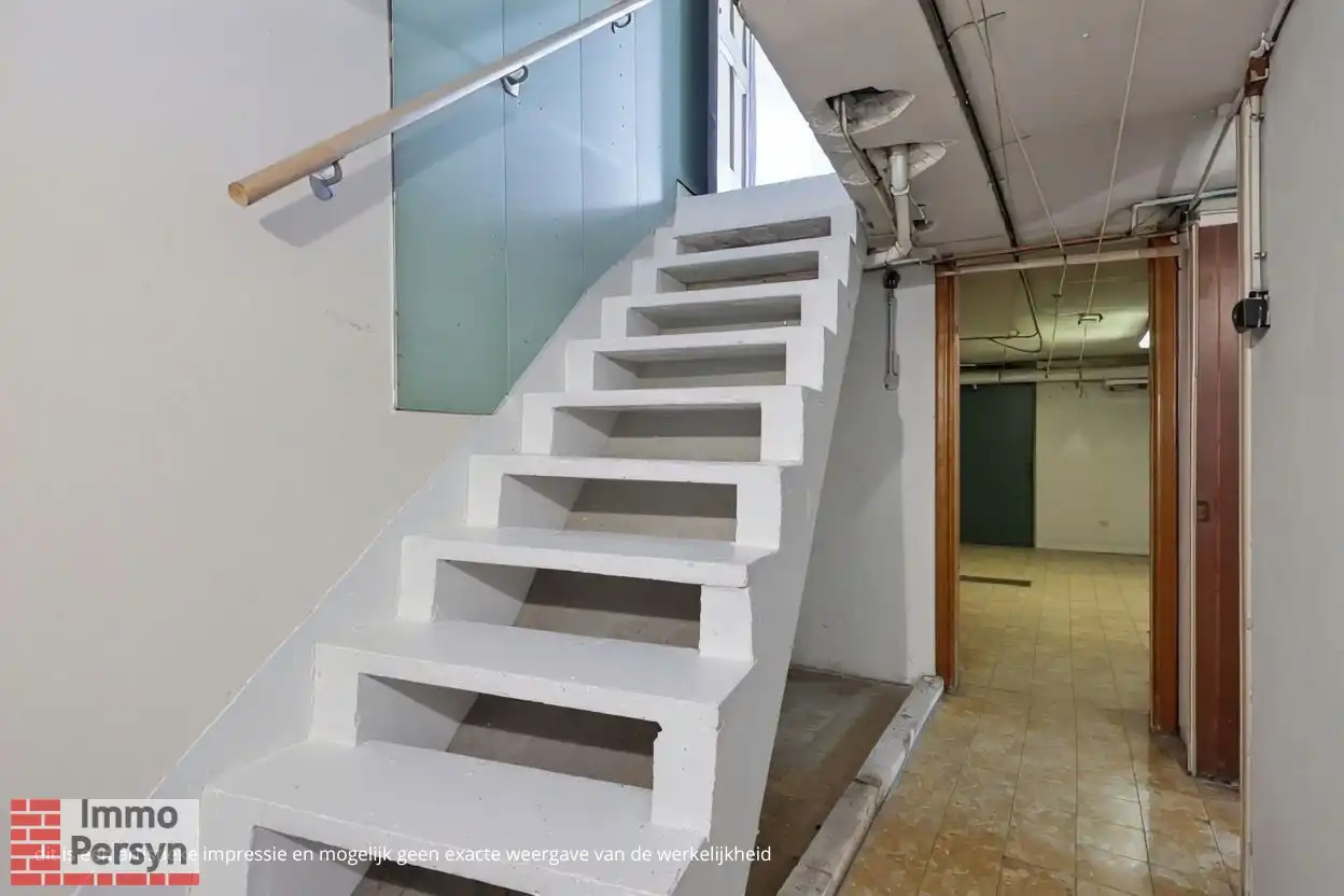 Te renoveren hoekwoning in het centrum van Scherpenheuvel foto 14