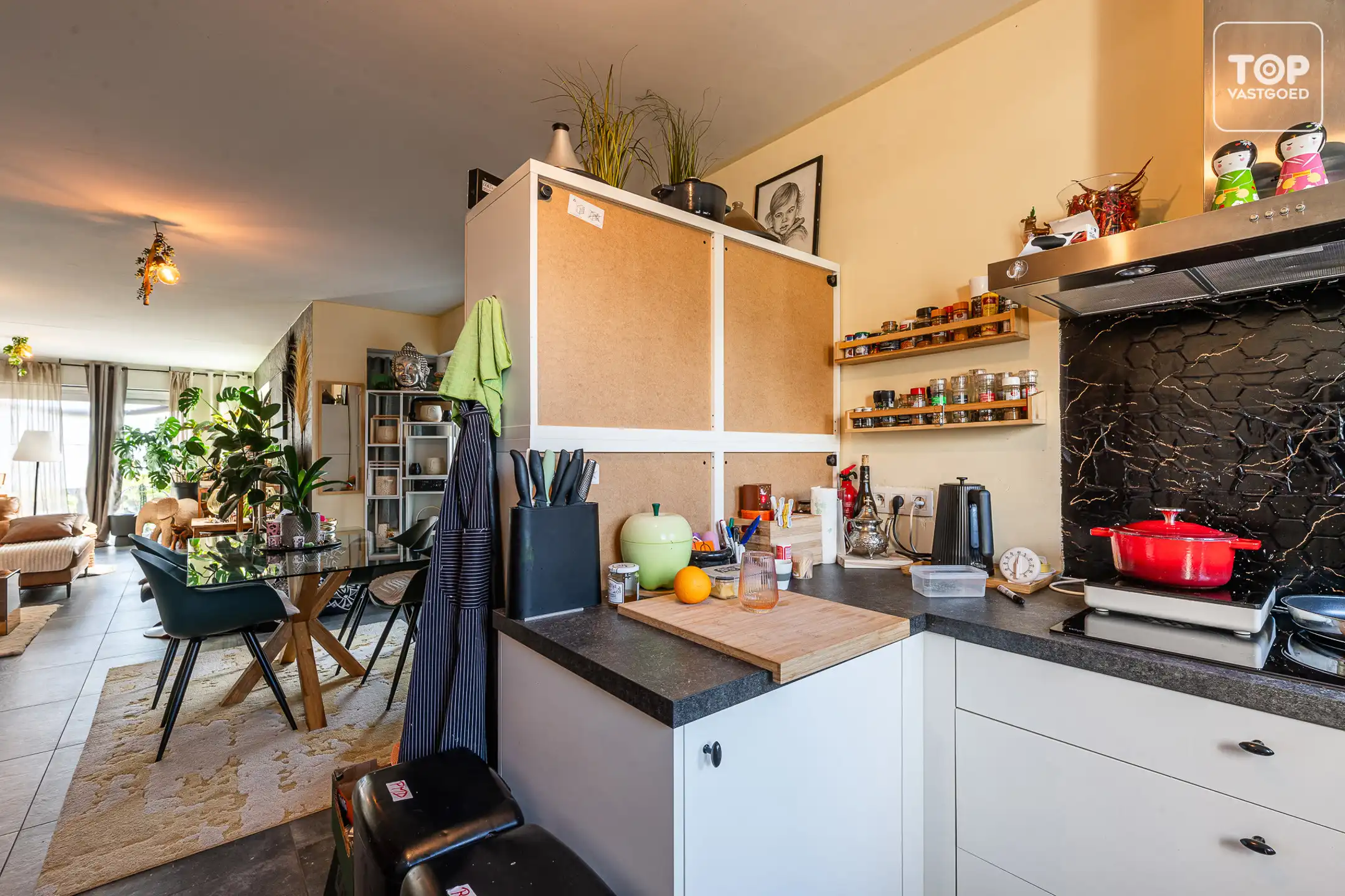 Recente halfopen woning met zuidgerichte tuin en EPC A foto 3