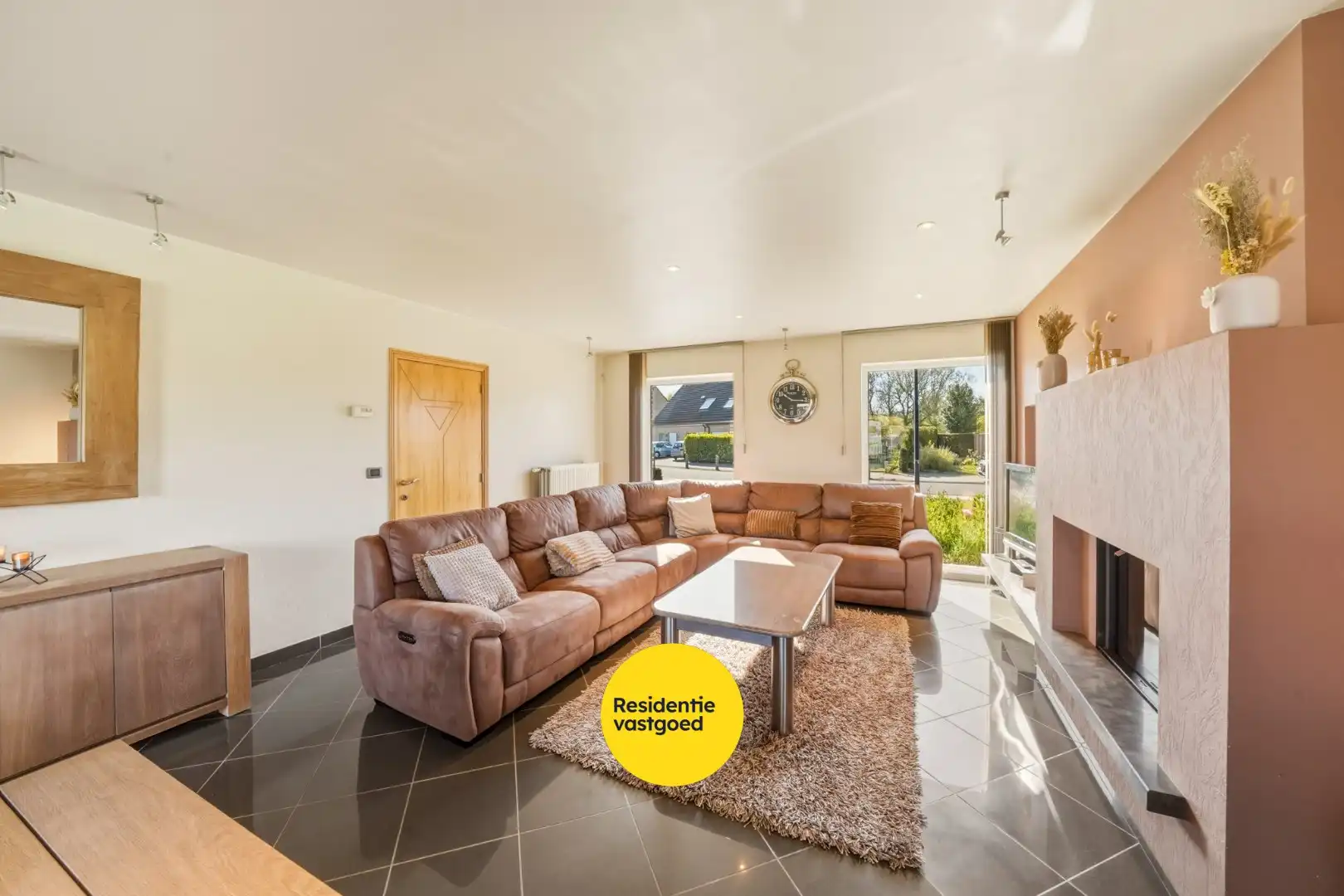 Ruime alleenstaande woning nabij zee en strand! foto 4