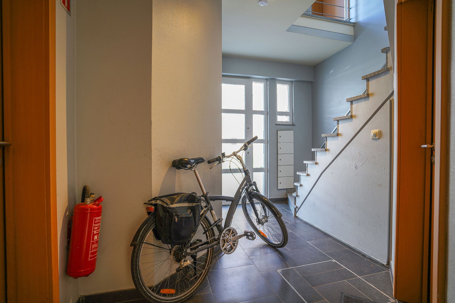 Gezellig gelijkvloers appartement met 1 slaapkamer te Steenhuffel foto 2