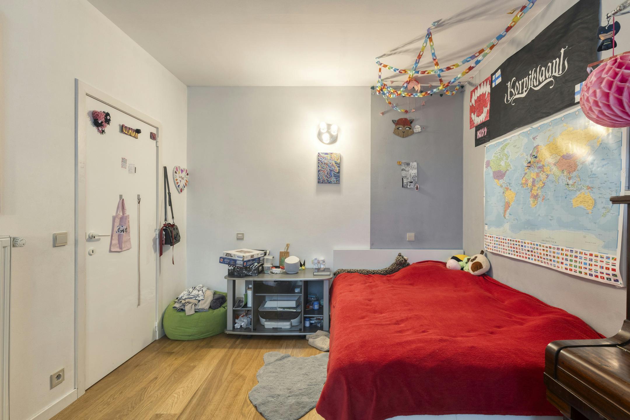 Huis met gelijkvloers kantoor/praktijk te koop in Knesselare foto 10