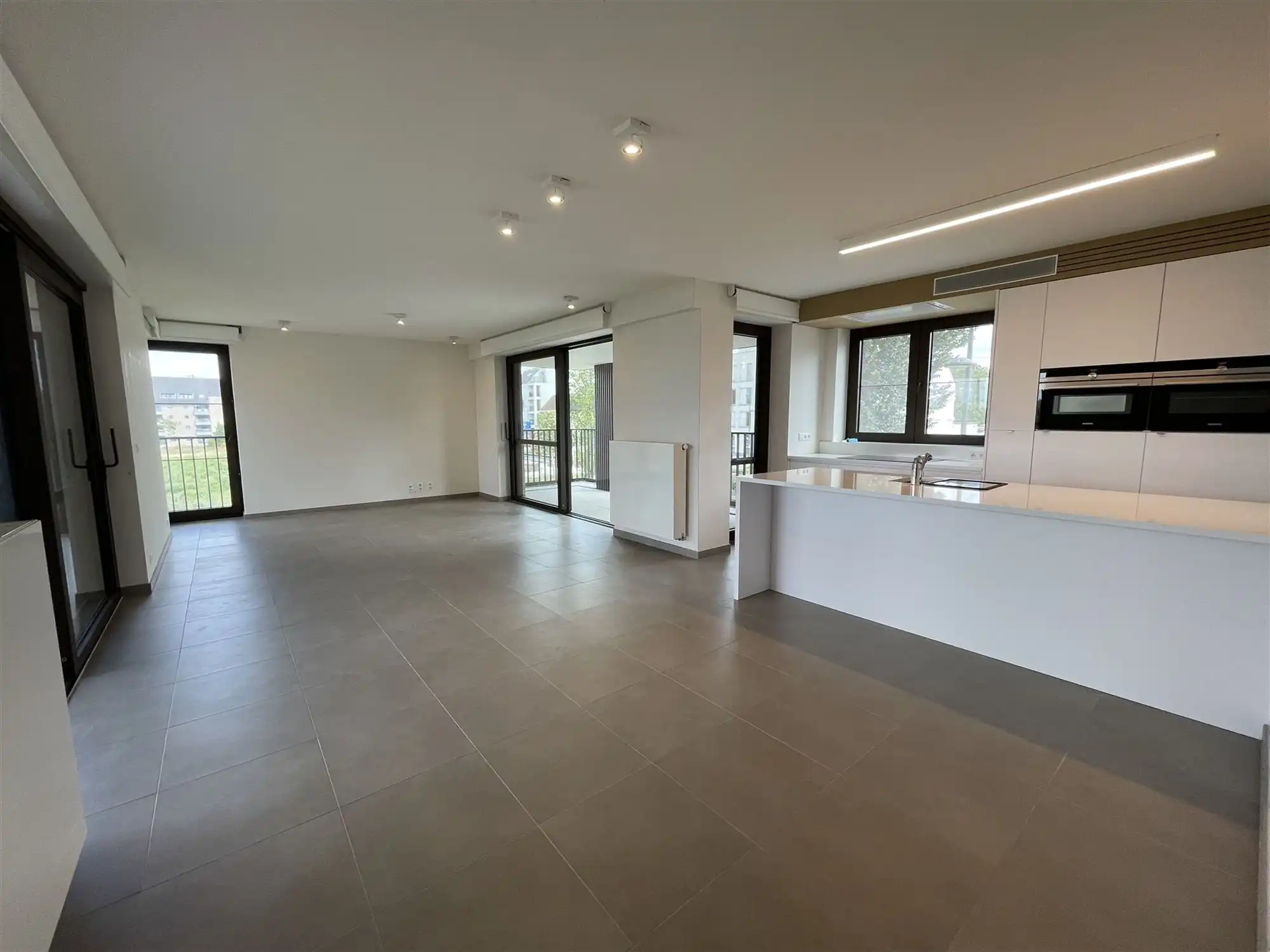 Appartement met twee grote terrassen foto 2