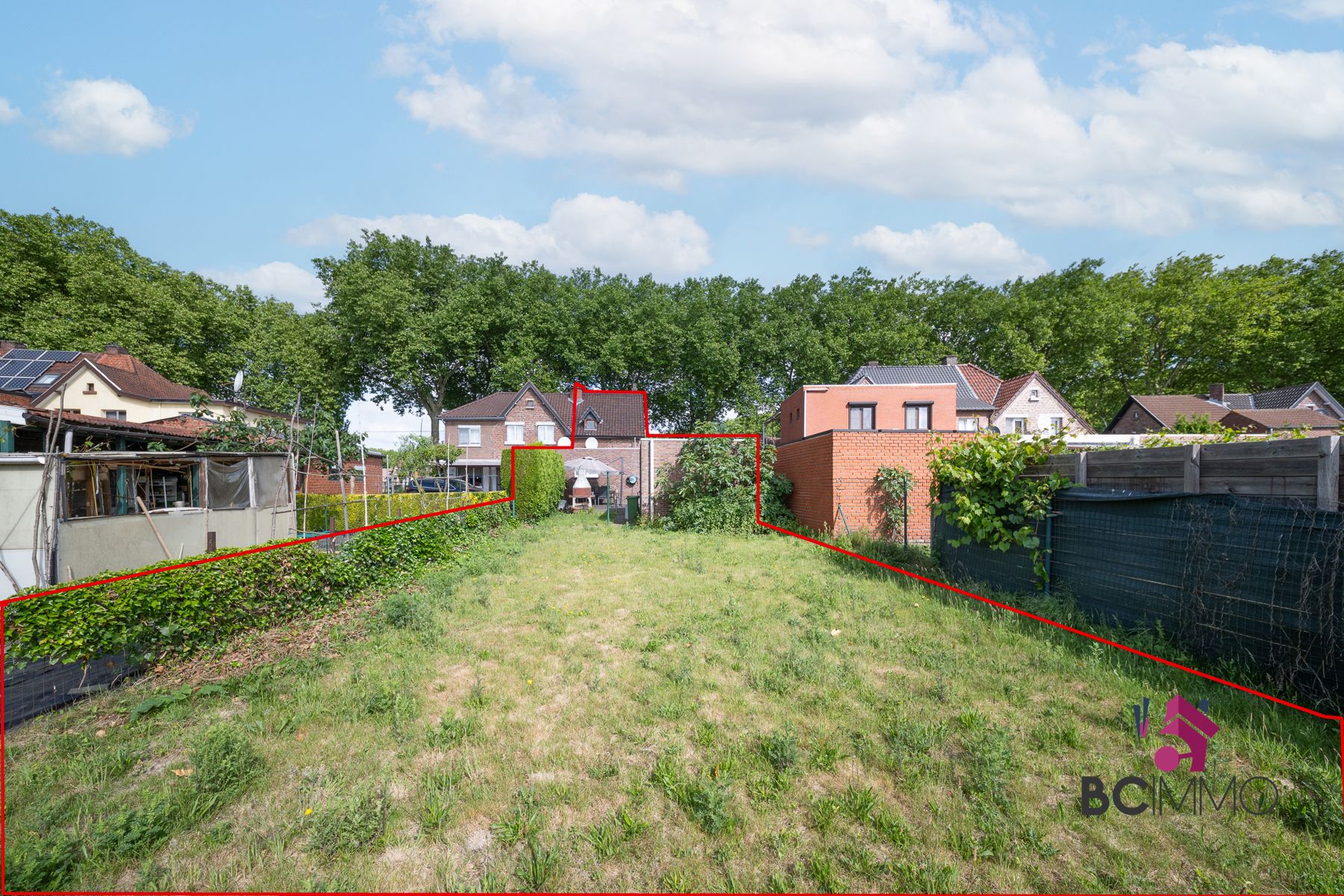 Halfopen woning in groene woonwijk  foto 5