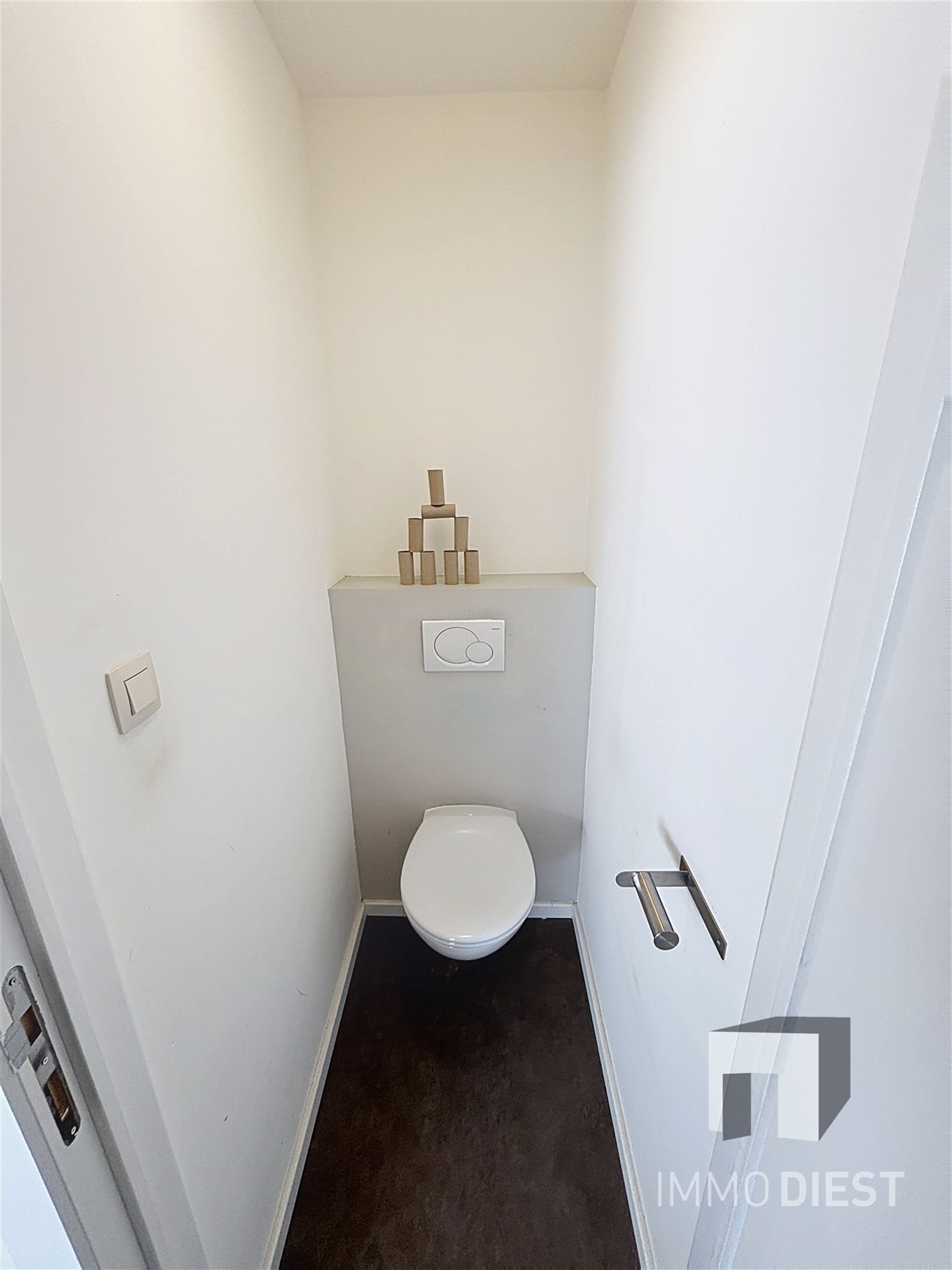 Gezingswoning met 3 slaapkamers en tuintje foto 17