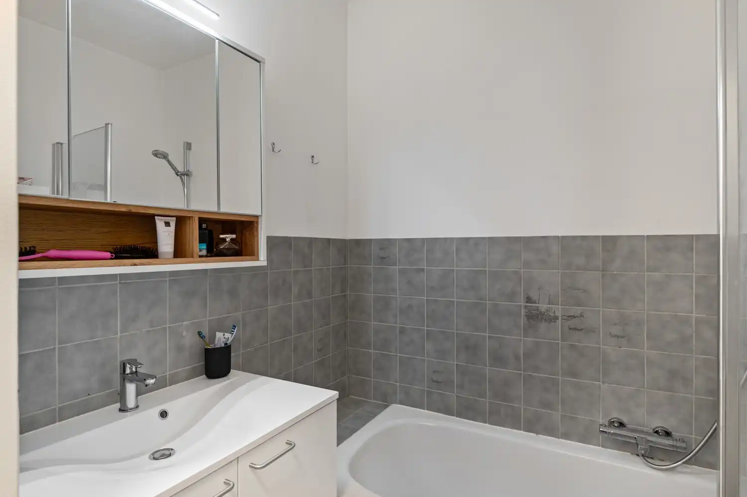 Halfopen appartement met 3 SLPKS, terras en garagebox in Schoten foto 11