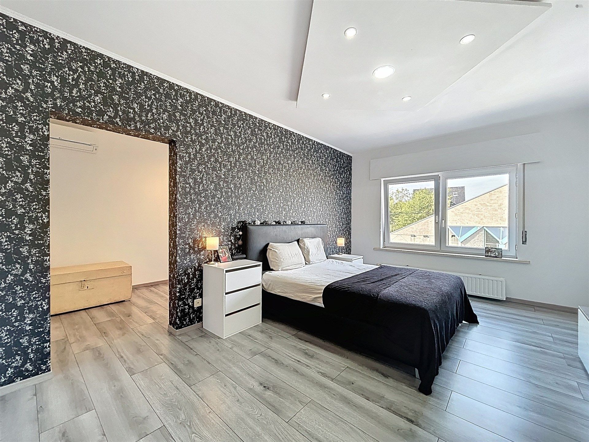 instapklare gezinswoning met 4 slaapkamers op perceel van  foto 9
